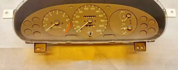 Mazda 323 F Speedometer (instrument cluster) BE6M BC5B PLK07C