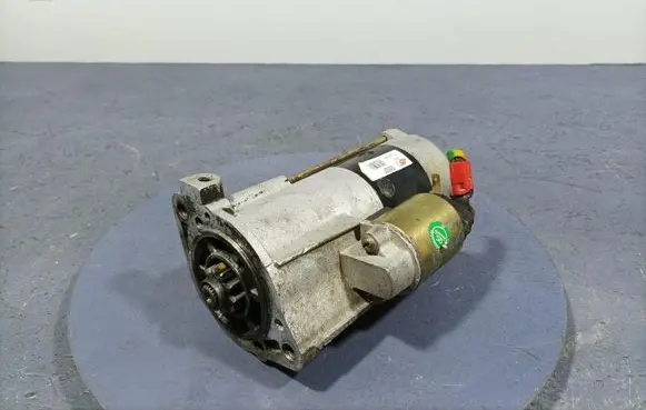 Mitsubishi Pajero Starter motor 