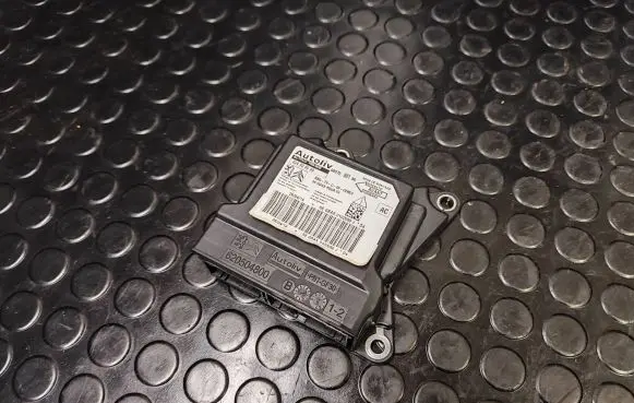 Peugeot 308 Airbag control unit/module 9807568180 624926000