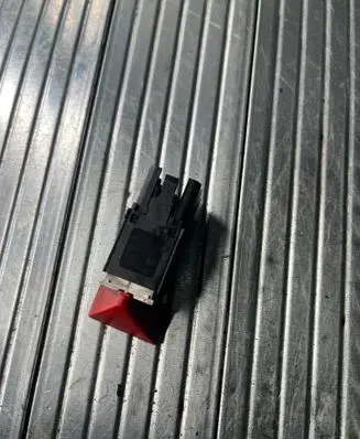 Volkswagen Caddy Hazard light switch 1T0953509