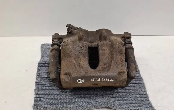 Renault Trafic II (X83) Front brake caliper