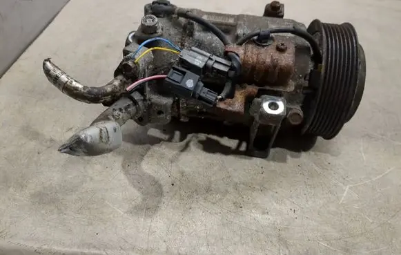 Nissan Qashqai Air conditioning (A/C) compressor (pump) 926004EB0A GE4471606893
