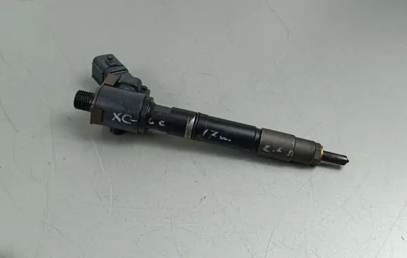 Volvo XC60 Fuel injector VAE132370010AAB