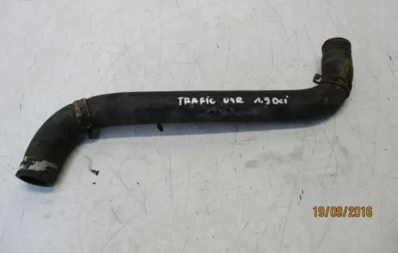 Opel Vivaro Engine coolant pipe/hose