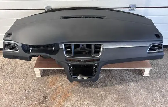 Peugeot 508 Dashboard 9686447877 1004295X 42360M