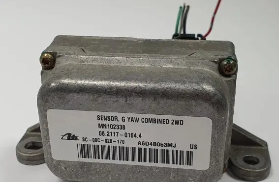 Mitsubishi Grandis ESP acceleration yaw rate sensor MN102338