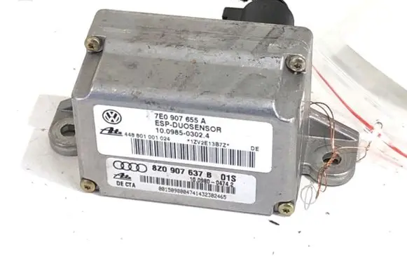 Audi A2 ESP acceleration yaw rate sensor 8Z0907637B