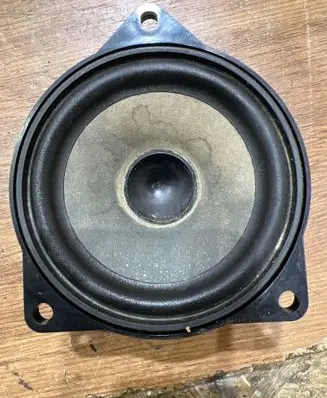 BMW 1 F20 F21 Rear door speaker 9804157 430407861471 18820010