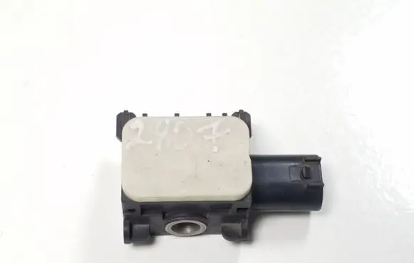 Mercedes-Benz R W251 Airbag deployment crash/impact sensor A0038202926