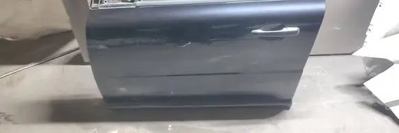 Volvo V70 Front door