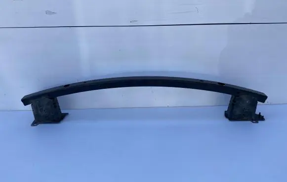 Nissan Qashqai J12 Front bumper support beam 620316UA5H