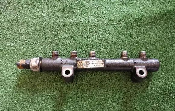 Peugeot 308 Fuel main line pipe 9804776780 9676643880