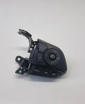 Toyota RAV 4 (XA50) Steering wheel buttons/switches 