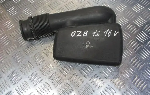 Opel Zafira B Intercooler hose/pipe