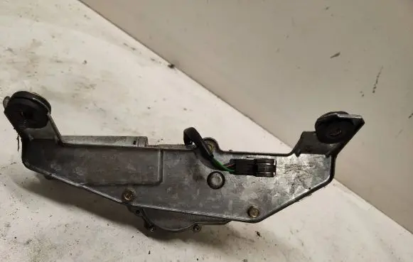 Volvo S40, V40 Rear window wiper motor 0390201529