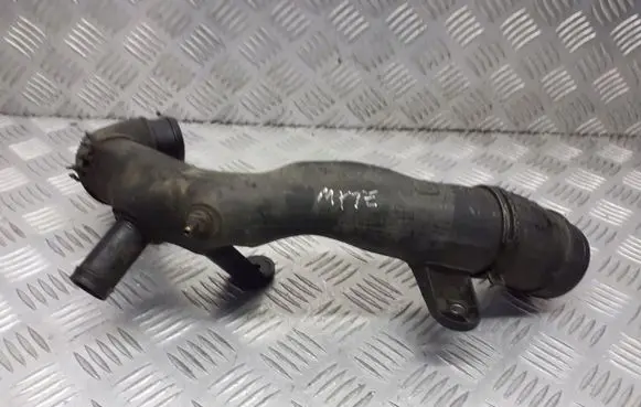 Volkswagen Polo IV 9N3 Intake resonator 6Q0129654BD