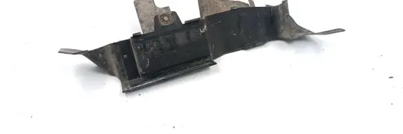 Audi A4 S4 B5 8D Intercooler air guide/duct channel 8D0121234B