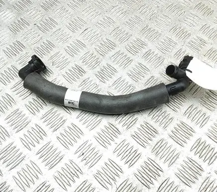 BMW 2 G42 Breather hose/pipe 8693006