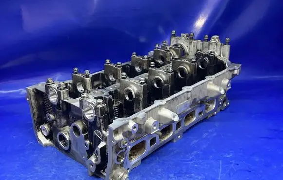 Mitsubishi ASX Engine head 00275973