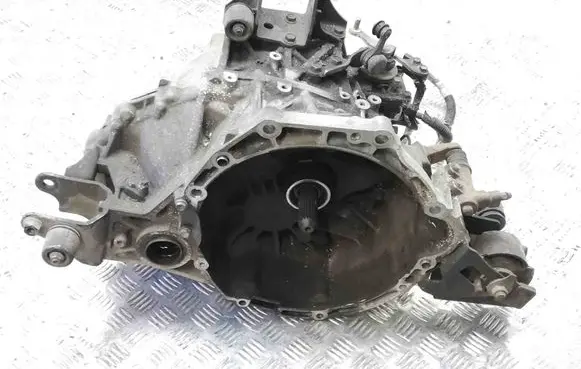 Toyota Verso-S Manual 6 speed gearbox 1WW