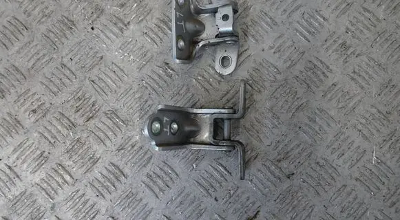 Hyundai i30 Rear door hinge set 