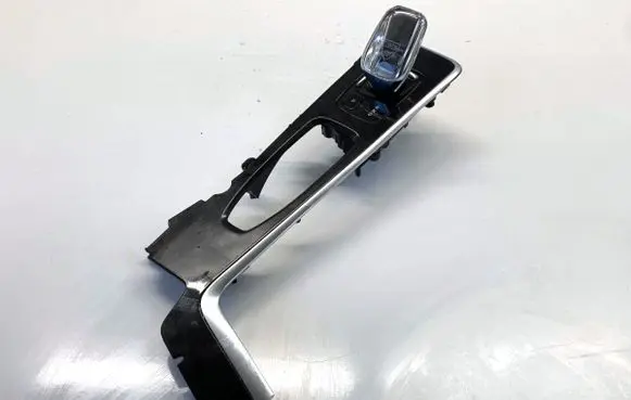 Volvo XC60 Gear shift rod 31492153