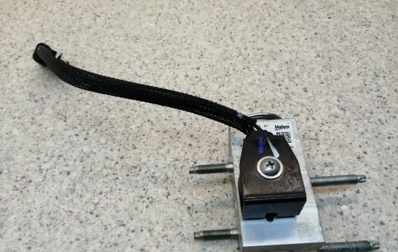 Opel Corsa F Air conditioning (A/C) expansion valve 22102401 T591240