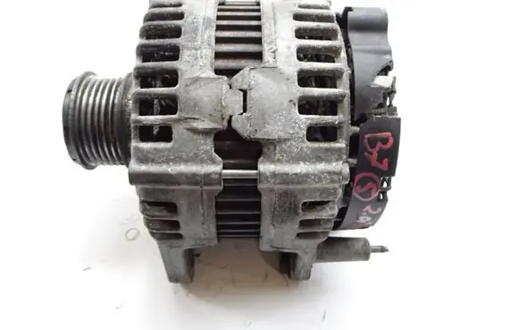 Volkswagen PASSAT B7 Generator/alternator 03L903023D 14V180A 0121715071