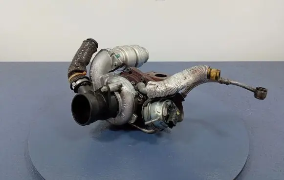 Volvo V40 Turbo system vacuum part 9696120680-06
