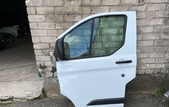 Ford Transit Custom Front door 