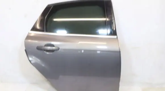 Ford Focus Rear door 