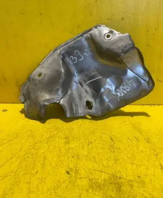 Renault Clio III Battery tray heat shield 8200839933