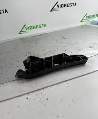 Citroen C4 Grand Picasso Fender mounting bracket