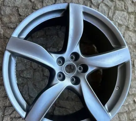 Ferrari Purosangue R22 alloy rim 983055