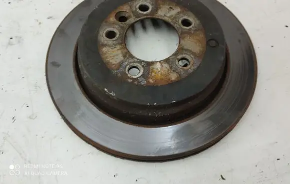 Land Rover Discovery 3 - LR3 Rear brake disc