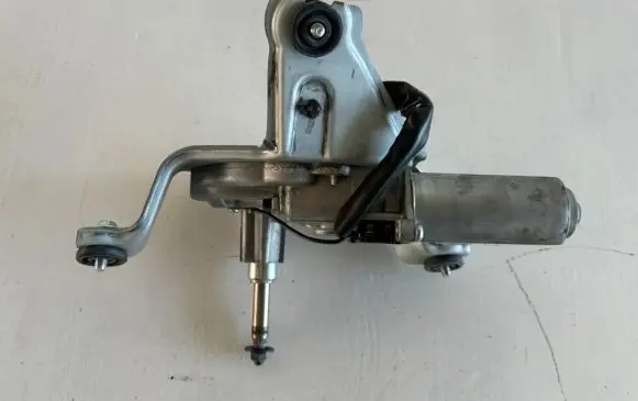 Hyundai i40 Rear window wiper motor 987003Z000