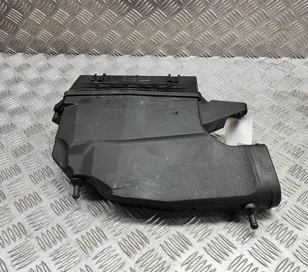 Air filter box