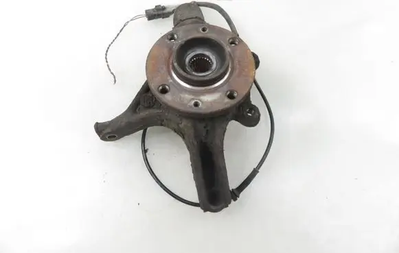Citroen C4 I Picasso Front wheel hub spindle knuckle 