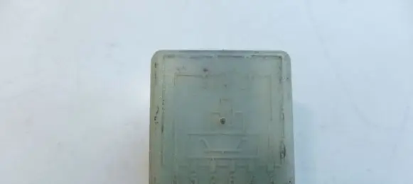 Mercedes-Benz E W124 Other relay 00154257819 898135