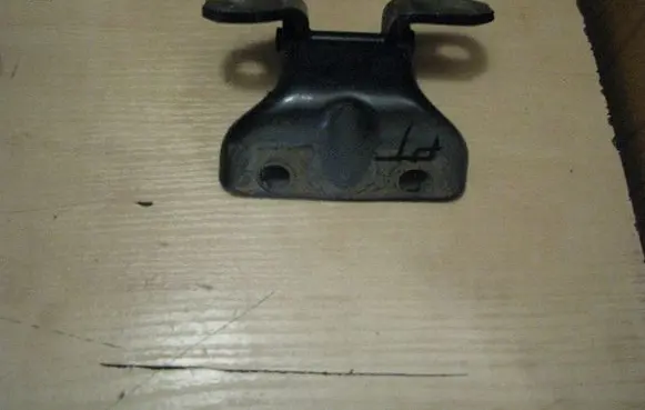 Hyundai i30 Rear door upper hinge 793202H000