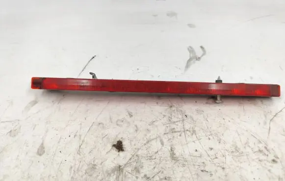 Audi A4 S4 B5 8D Third/center stoplight 8D9945097B
