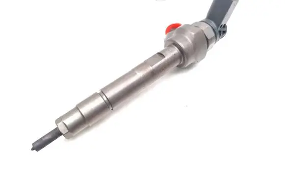 BMW 4 F32 F33 Fuel injector 7810702 0445110616