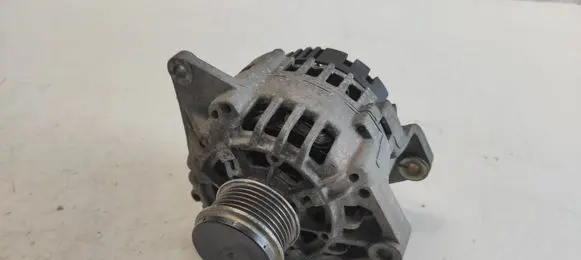 Renault Scenic I Generator/alternator 8200054588 2542466A