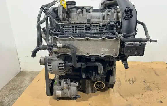 Seat Leon (5F) Engine CYVB 04E145749B 04E103011CK