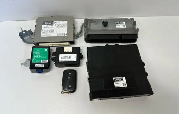 Lexus RX III Engine ECU kit and lock set 8966148E40 8974048080 8968148080