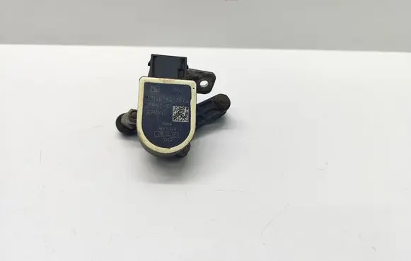 BMW 5 F10 F11 Rear air suspension level height sensor 6752797 675279702 37146752797