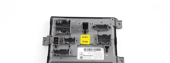 Mercedes-Benz E W213 SAM control unit A2139009312 A2139015403 A2139021608