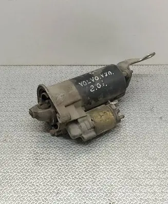 Volvo V70 Starter motor 0001108166 0102082320