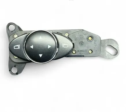 Mercedes-Benz E W211 Wing mirror switch 2118208310