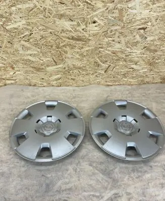 Opel Astra H R16 wheel hub/cap/trim 13117059 13117060 13117061